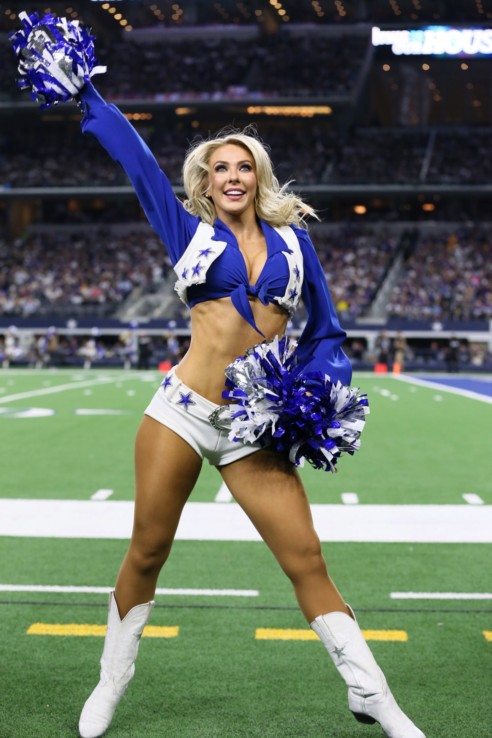 Erin - Dallas Cowboys Cheerleaders