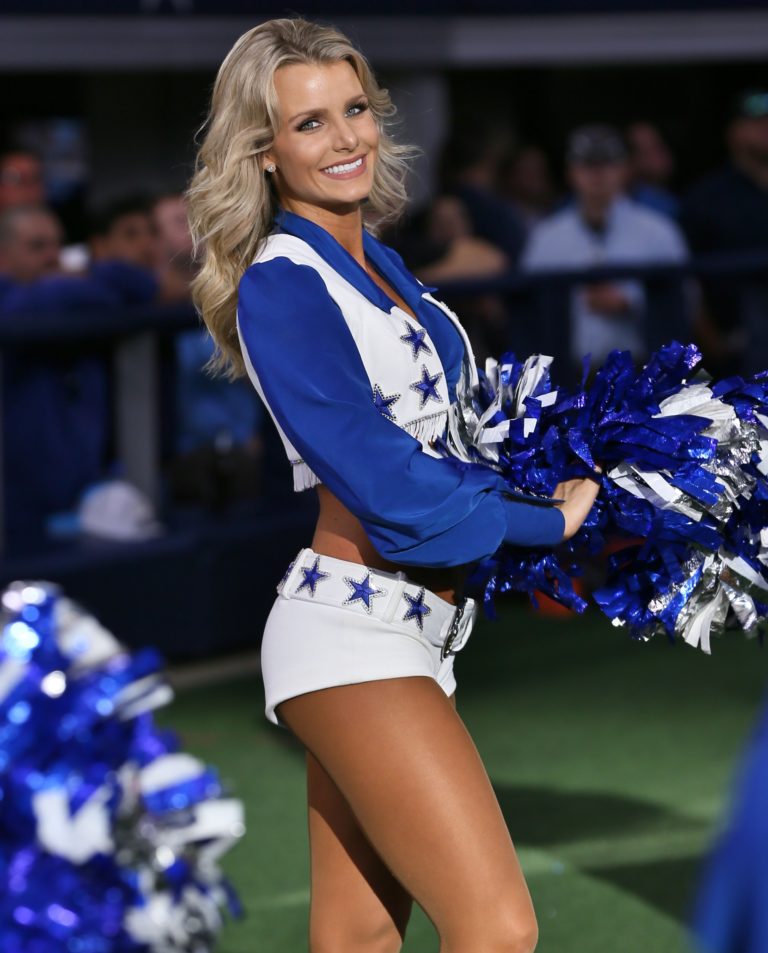 DCC Alumni Spotlight – Laurie Harris – Dallas Cowboys Cheerleaders