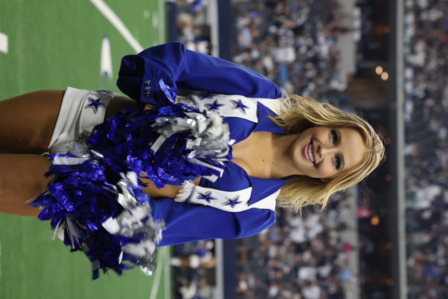 Kylie – Dallas Cowboys Cheerleaders