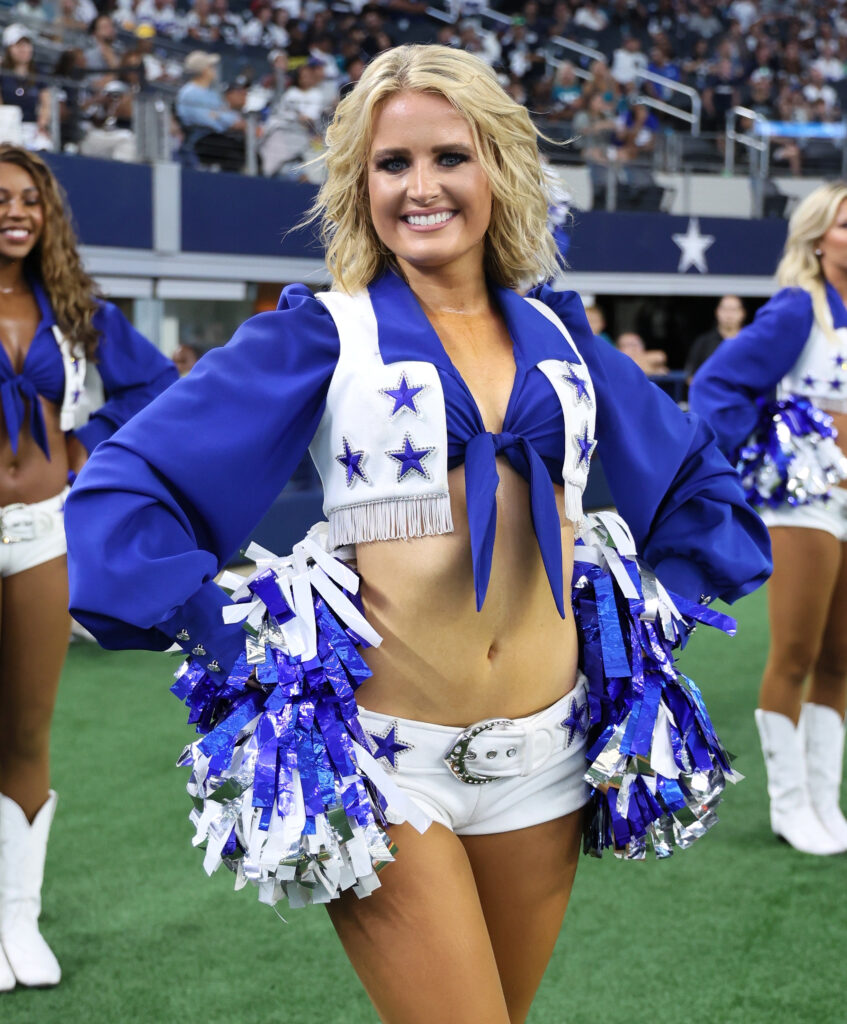 Anna Kate – Dallas Cowboys Cheerleaders