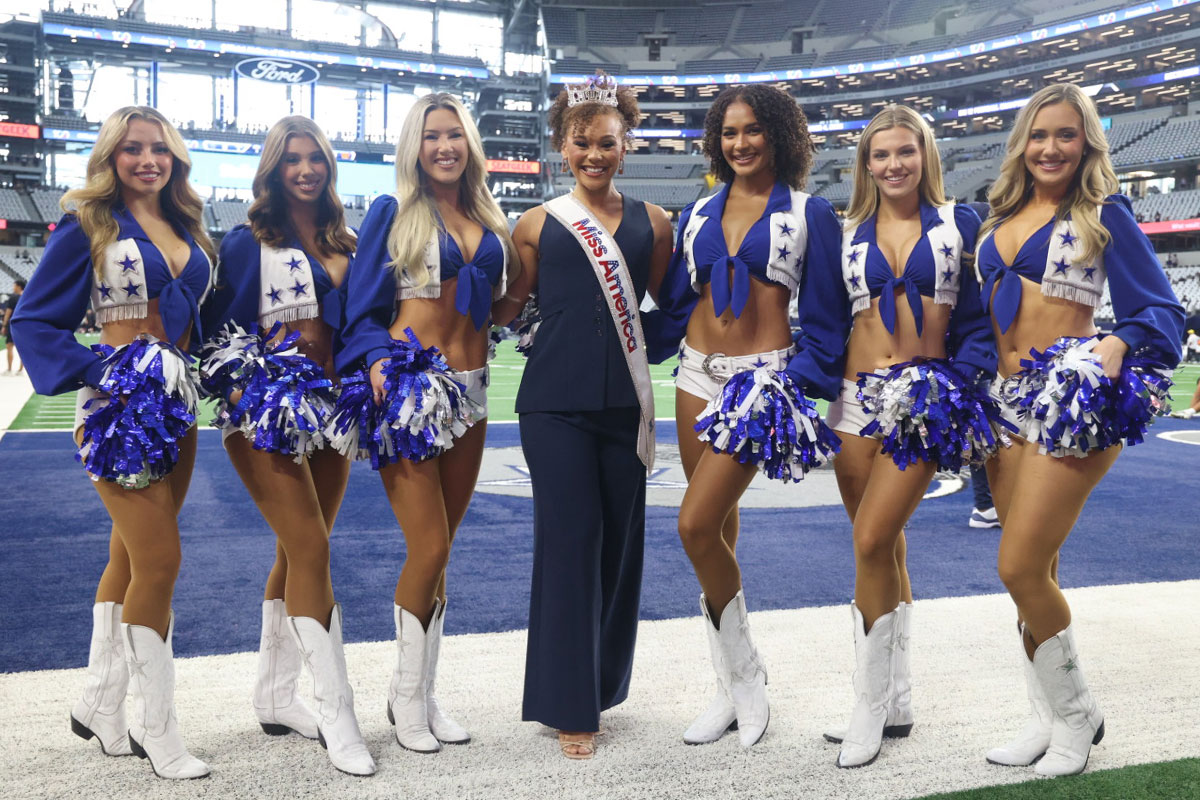 Dallas Cowboys Cheerleaders